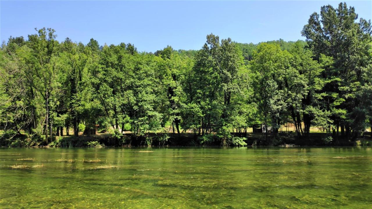 Готель Robinson Camp Kupa - Juratovicki Brig Netretic Екстер'єр фото